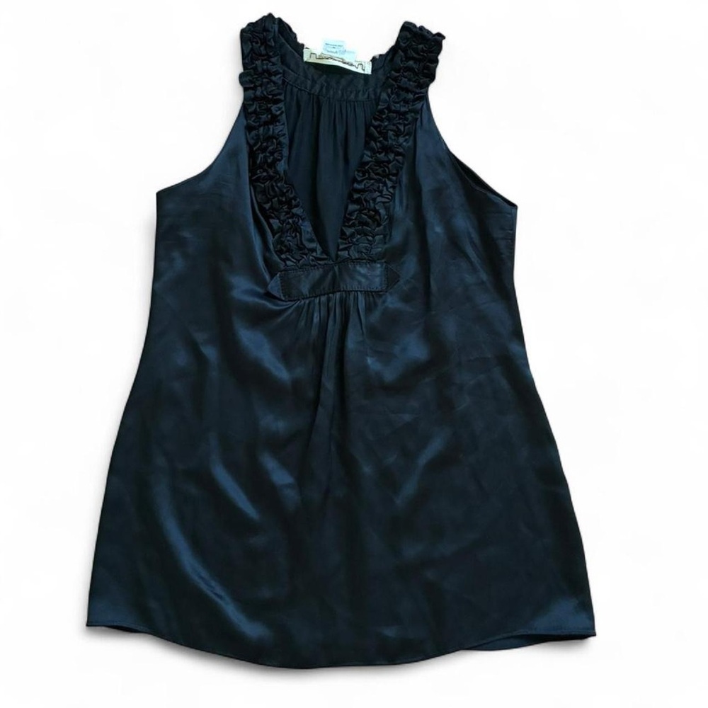 100% silk blouse size small ruffle neckline studio m